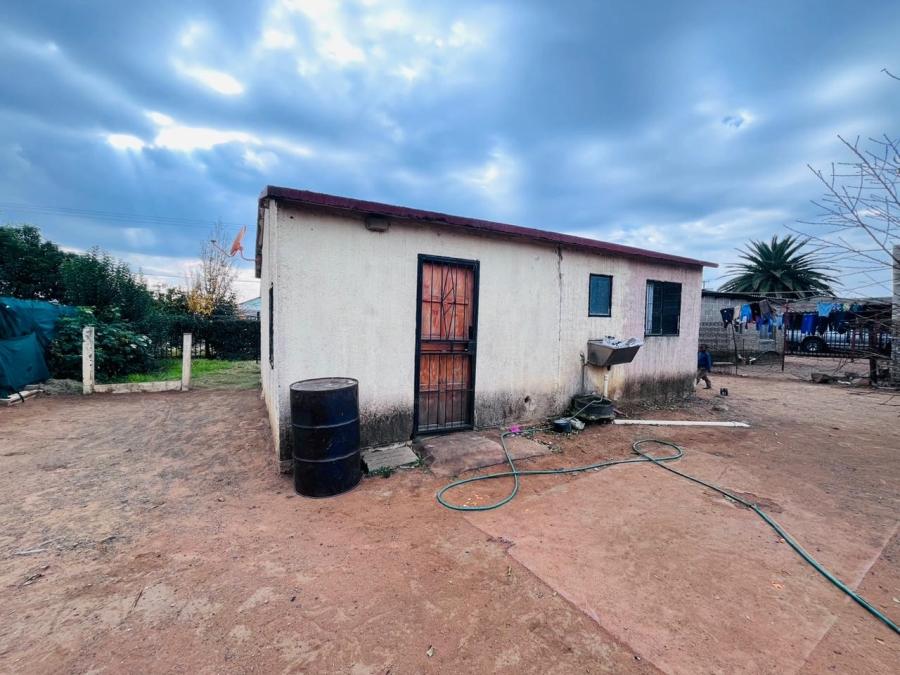 2 Bedroom Property for Sale in Bloemside 2 Free State